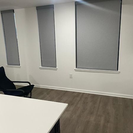 Pentagon Luxe Apartments Arlington Exteriör bild
